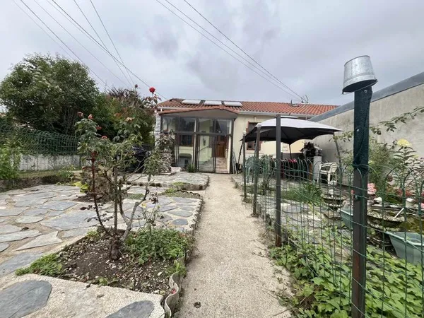 Pavillon de 4 pièces principales