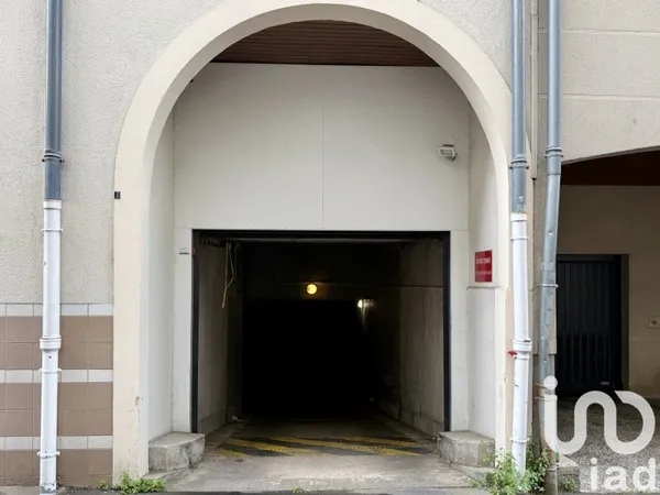 Parking 20 m²
