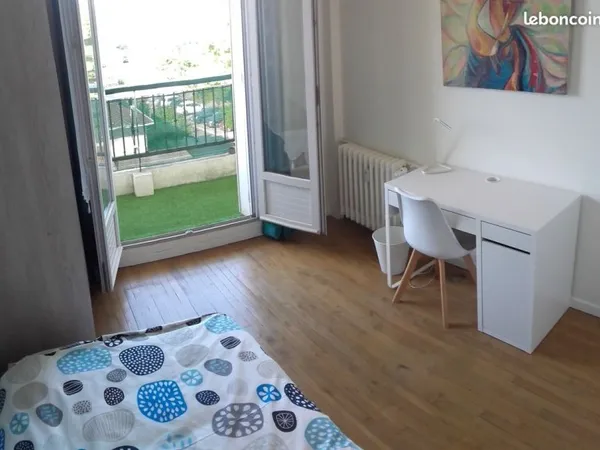 1 chambre en colocation pour étudiante - Bd Jacques Portet
