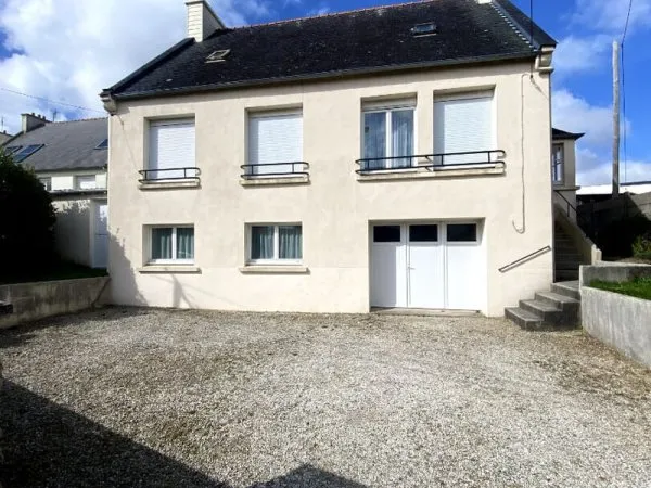 Maison Lannilis 6 pièce(s) 120 m2