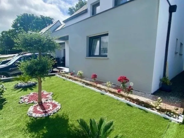 Maison à vendre 7 pièces (56) MONTERBLANC
