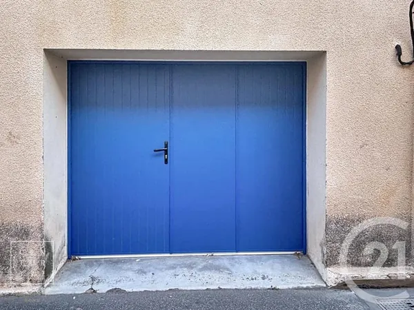 Parking 20 m²