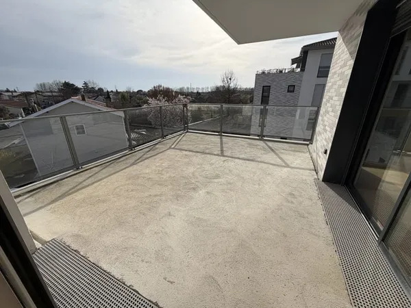 Terrasse - Possible Garage double - Belles prestations