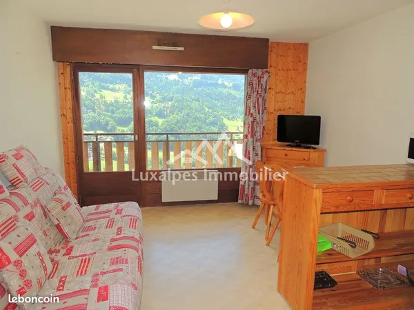 Studio Meublé idéalement placé aux Villards-Sur-Thônes