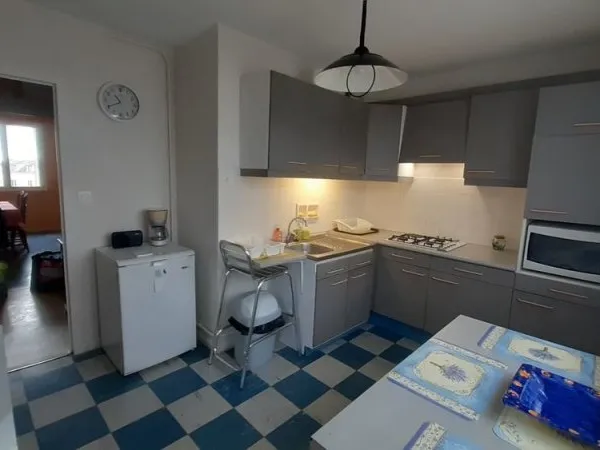 appartement calme meublé avec colocation possible