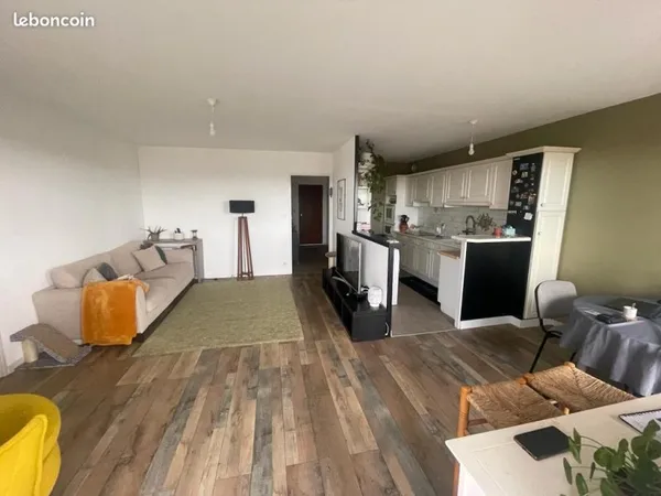 T4 lumineux 78 m² - 3 chambres - Terrasse