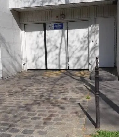 Parking 14 m²
