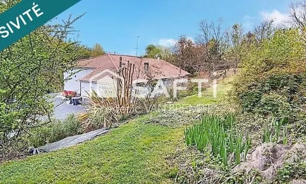 Maison 8 pièces 121 m²