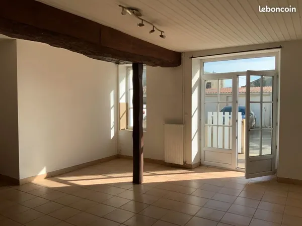 Maison mitoyenne type T5 ST GEORGES DU BOIS