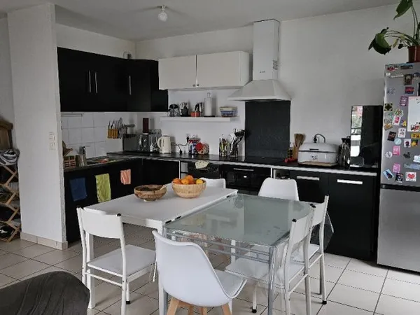 Loue chambre colocation - 63m²