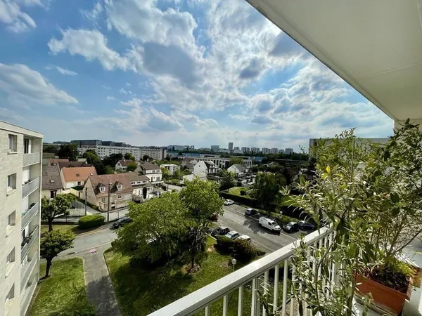 Chambre meublée rénovée à Rosny-sous-Bois