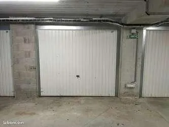 Garage/box 25 m² Montbeliard