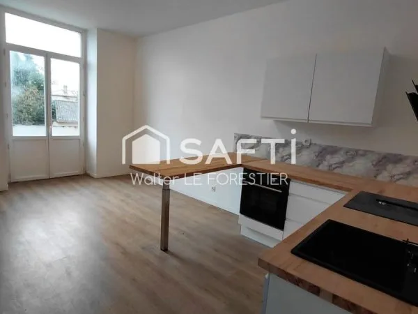 APPARTEMENT T3 RENOVE AVEC JARDIN ET PLACE DE PARKING
