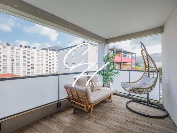 Appartement 4 pièces 83 m²