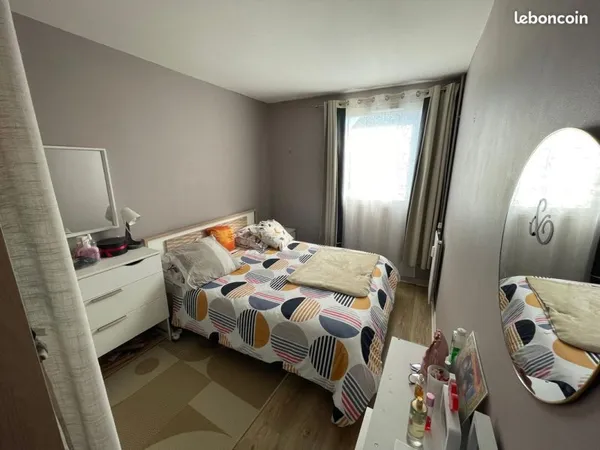 Appartement à 5min RER à vendre