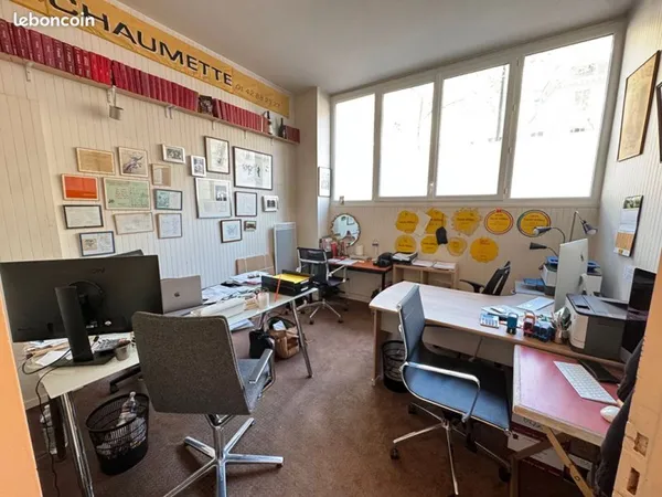 Local commercial 37 m² PARIS
