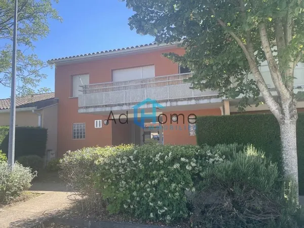 APPARTEMENT 2 PIECES-BALCON-VENDU LOUE