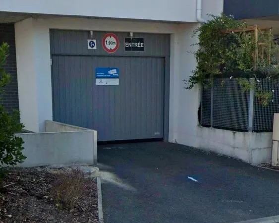 Place de parking en sous-sol - Mérignac (33700)