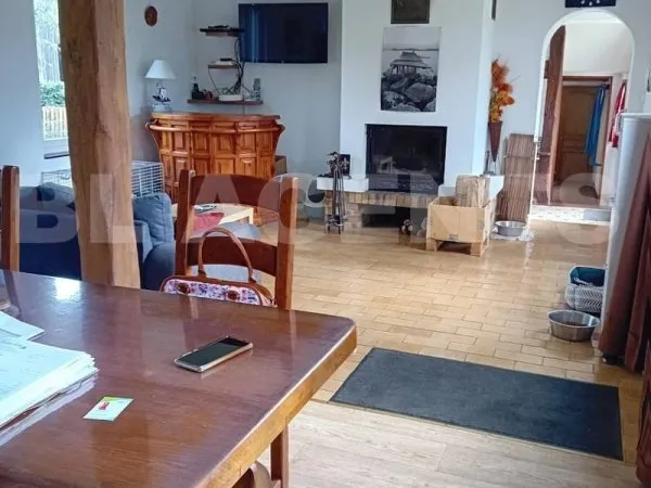 Maison 5 pièces 140 m²