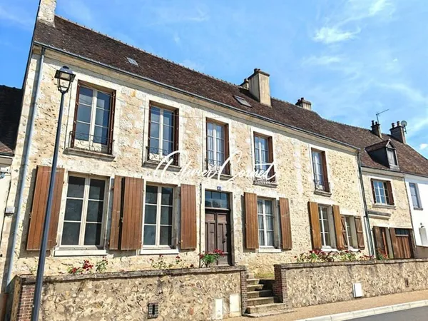 Maison centre-ville Nogent Le Rotrou 11 pièces 298 m2