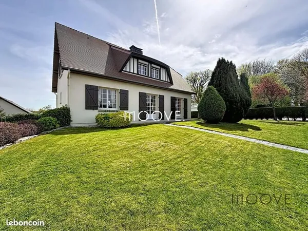 Maison 4 pièces 131 m²