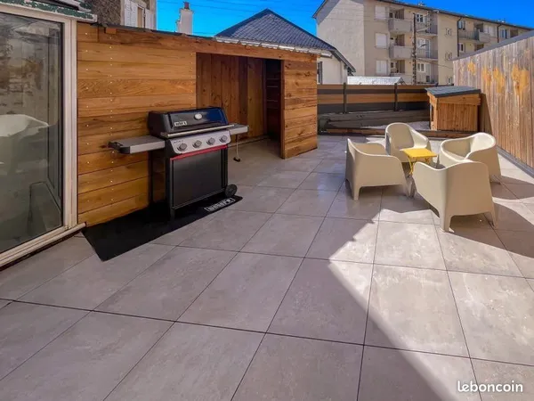 Maison de ville 183m² — 5 chambres — Suite parentale 44m² — Terrasse 40m² — Garage — Rodez centre