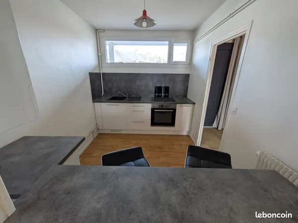Appartement 34 m² avec balcon - Avesnières