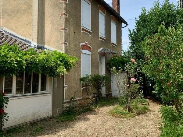 à vendre - maison 5 pièces - chartres ville - quartier plaisance