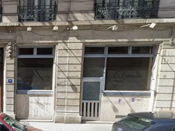 Local commercial 82 m²
