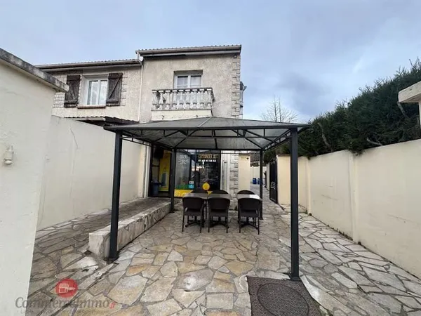 Local 50 m²