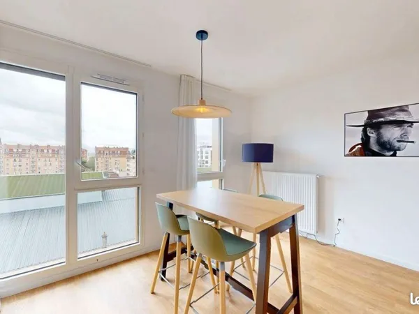 Appartement de 2 pieces 53m2 meublé au 5 étage