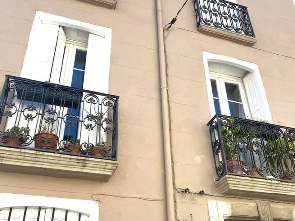 Immeuble 300 m²