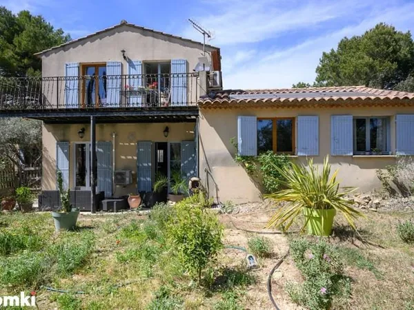 Maison/Villa T7 - Villa familiale au fort potentiel - Cadre idyllique à Pélissanne (quartier Est, li