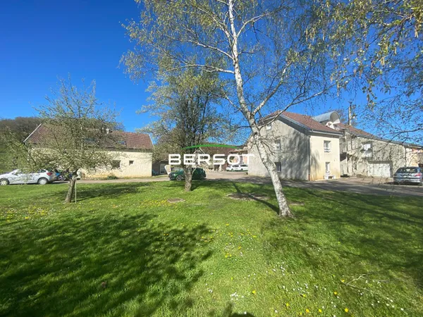 Maisons 30 pièce(s) 630 m2 sur 8Ha
