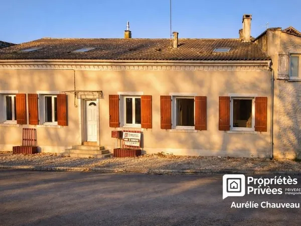 Maison en pierre centre ville d'Eymet