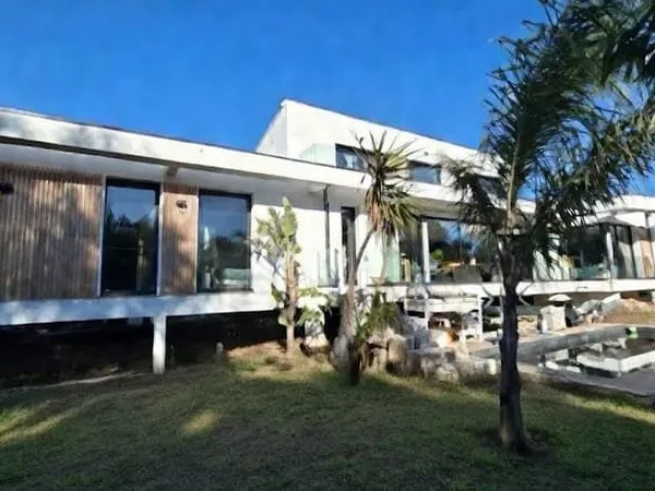 Maison 7 pièces 161 m²