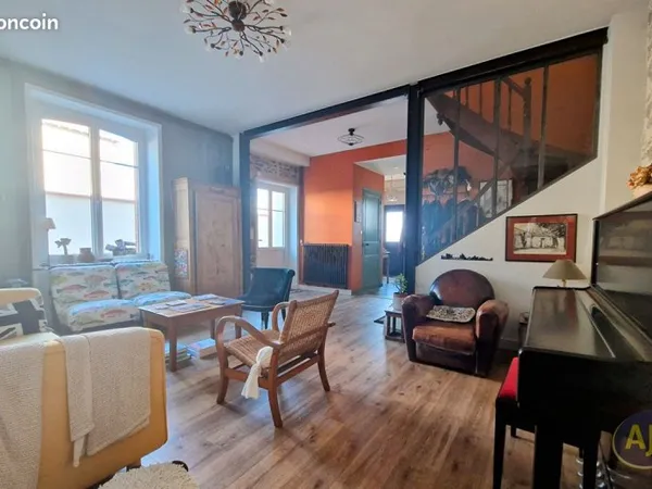 Maison de ville 8 pièces 169 m²