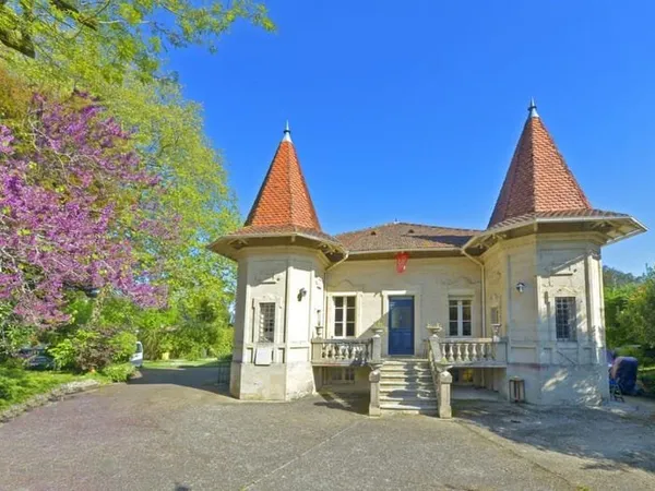 Château - 178m ²