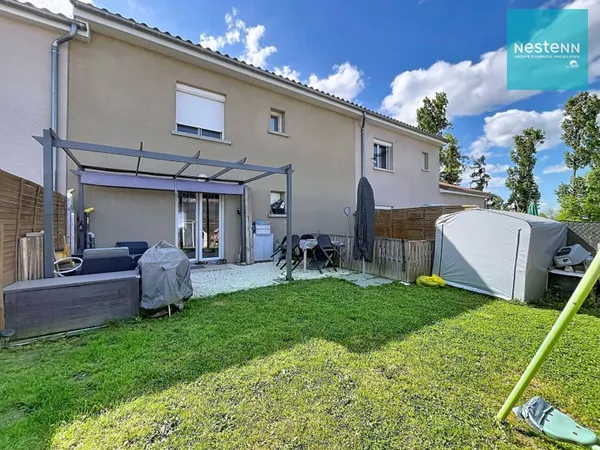 Maison mitoyenne Veauchette 4 pièce(s) 92 m² - 3 chambres - Terrain 189 m²