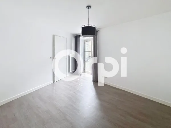 À louer - Appartement T3 - Ville basse de Saint-Flour
