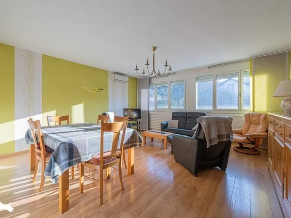 Immeuble 178 m²