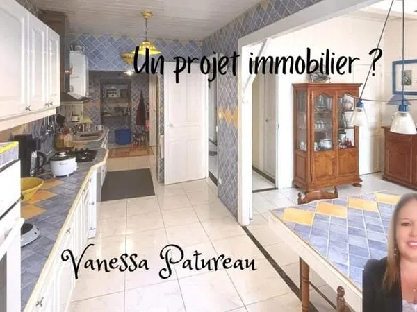 Maison Quarante 7 pièce(s) 280 m2