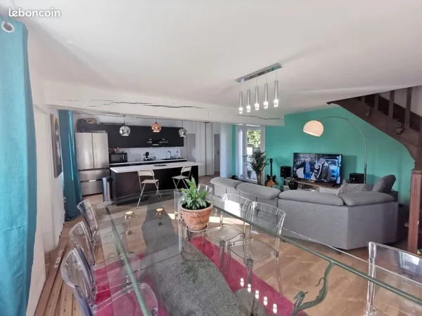 Maison 110 m2 à Bou