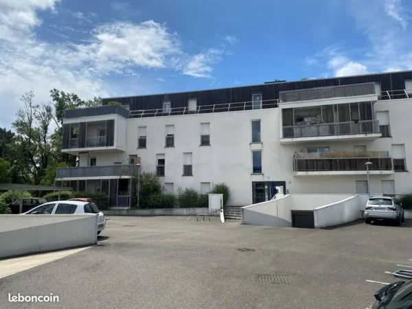 Parking Villenave D Ornon
