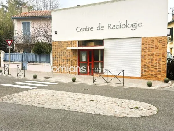 À LOUER Local professionnel de 42 m2 proche du centre de T