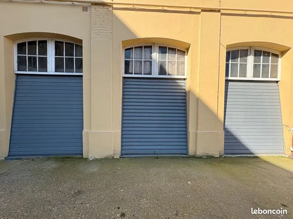 Parking/box 14 m² elbeuf