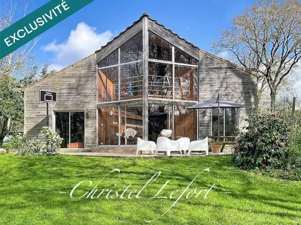 Maison 198 m2 - 5 chambres et un bungalow