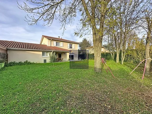 Maison 5 pièces 148 m²