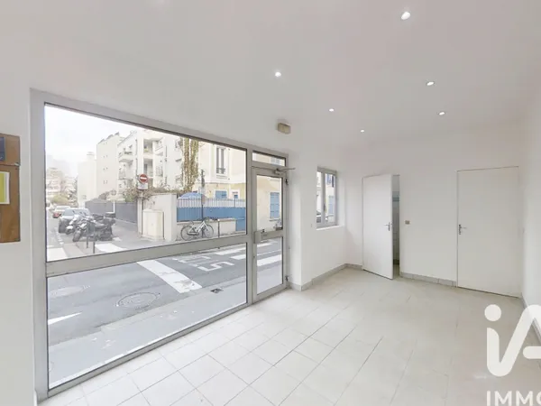 Local commercial 3 pièces 18 m²