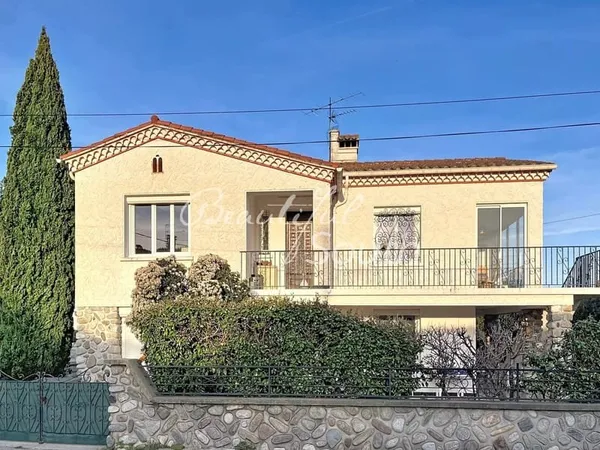 Maison avec appartement indépendant
